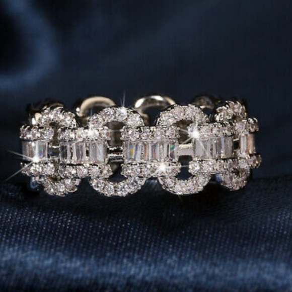 New Sterling silver diamond ring - Picture 2 of 5